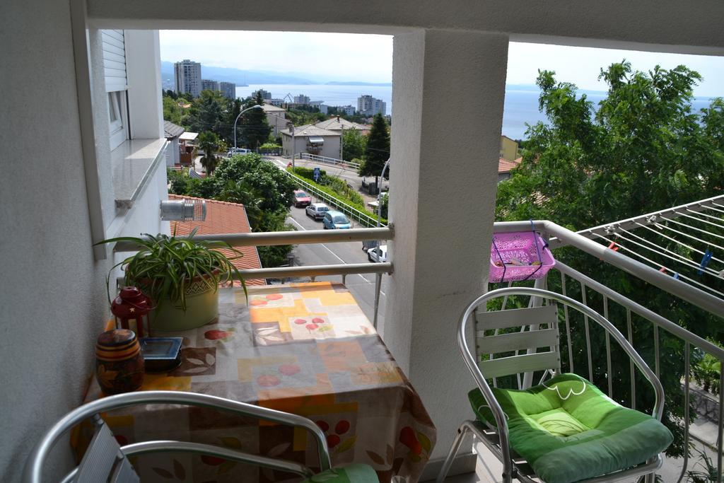 רייקה Apartment Antonija With Seaview מראה חיצוני תמונה